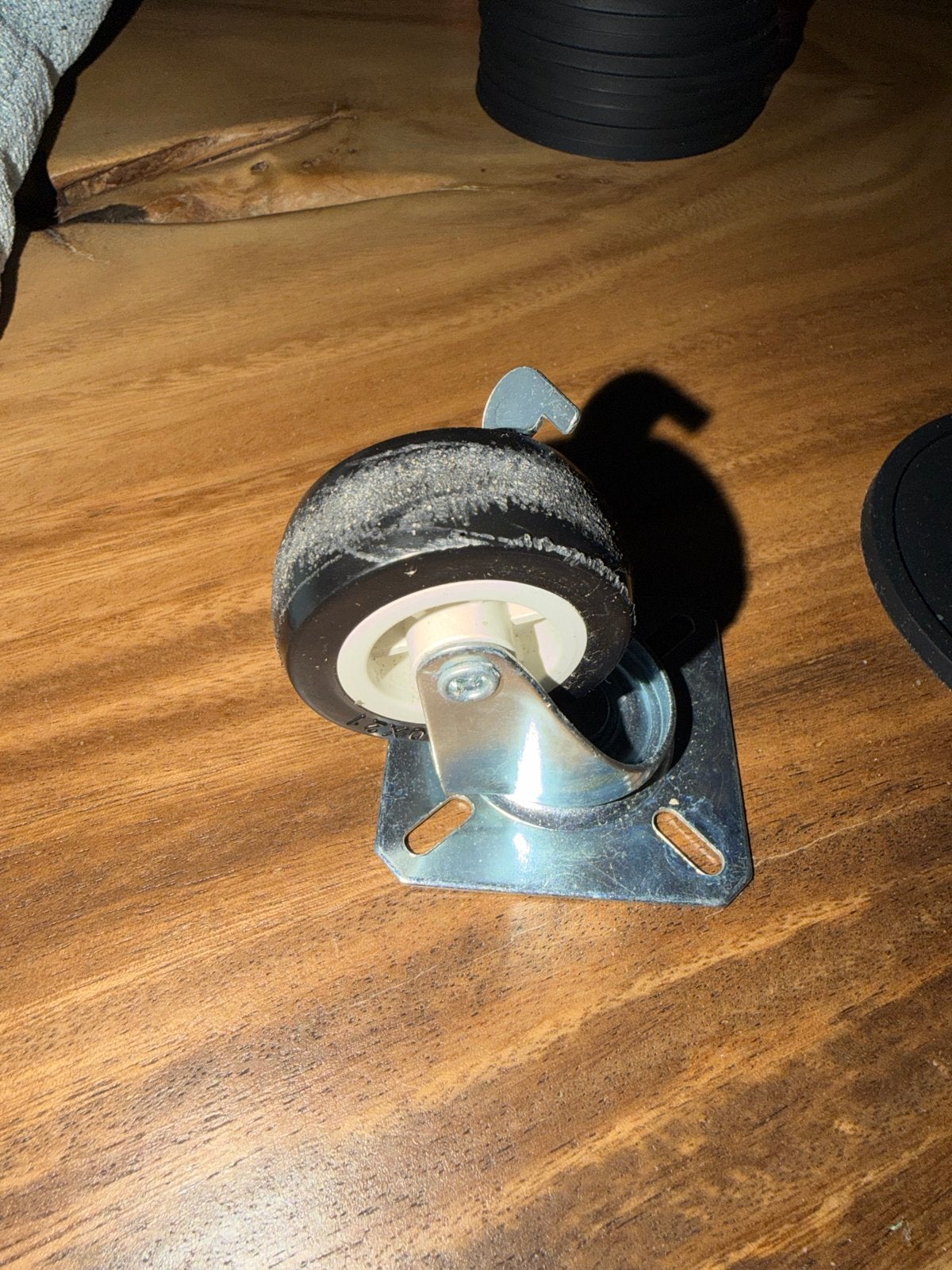 Foto 7 van Zwenkwielen met rem - Set van 24 stuks 2 mnd oud