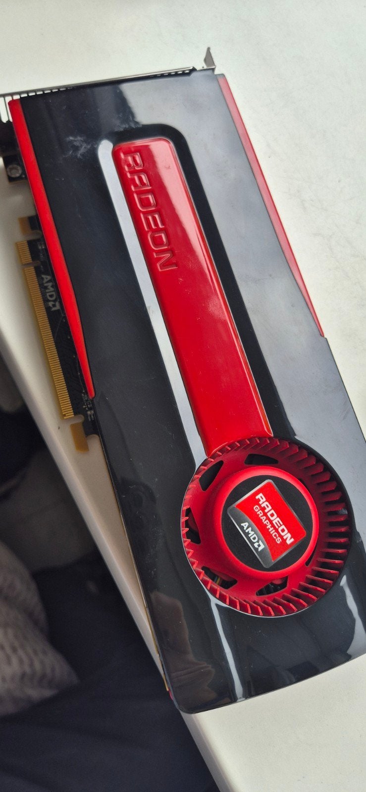 AMD Radeon HD 7870 2GB GDDR5 videokaart, Computers en Software, Gebruikt, Ophalen of Verzenden, GDDR5, HDMI