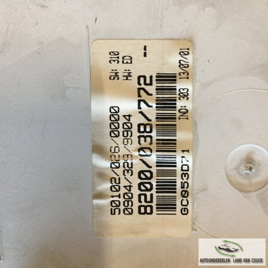 Renault scenic 1.6 16v 5drs Automaat 2001 Wagennr 2500019, Gebruikt, -, -, Ophalen of Verzenden