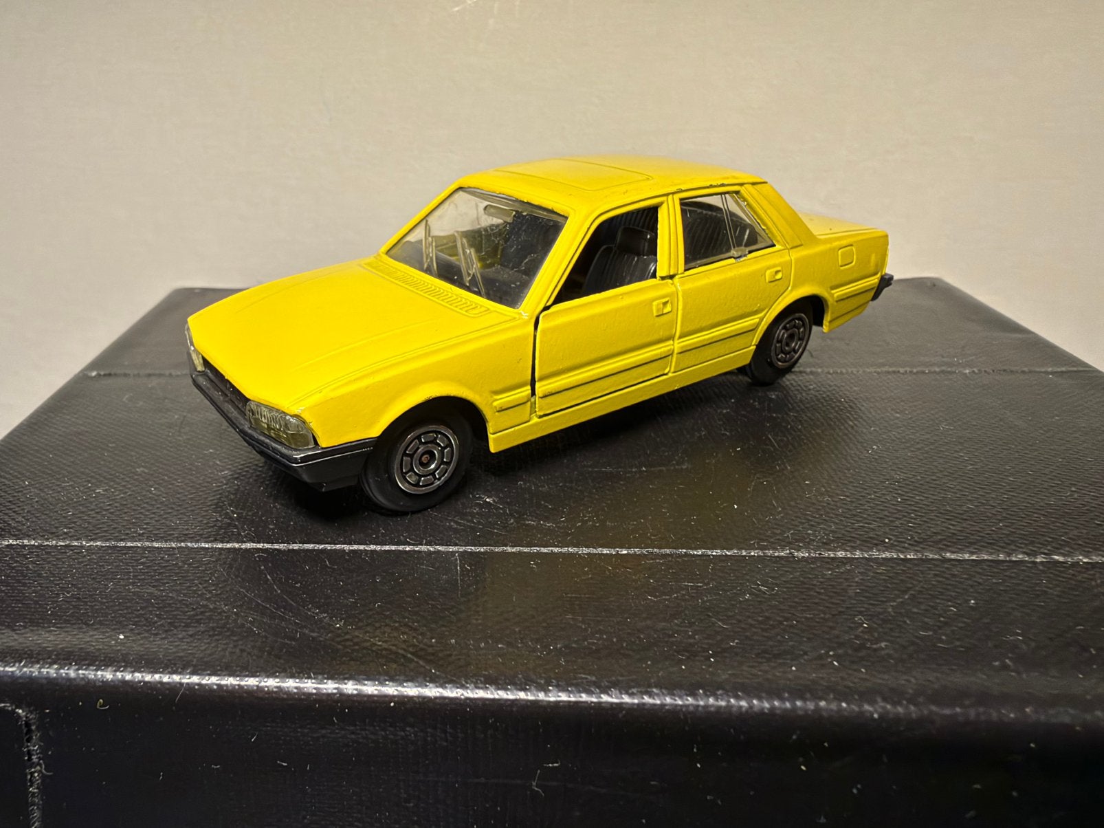 Peugeot 505 Norev, Verzenden, Zo goed als nieuw, Auto, Norev