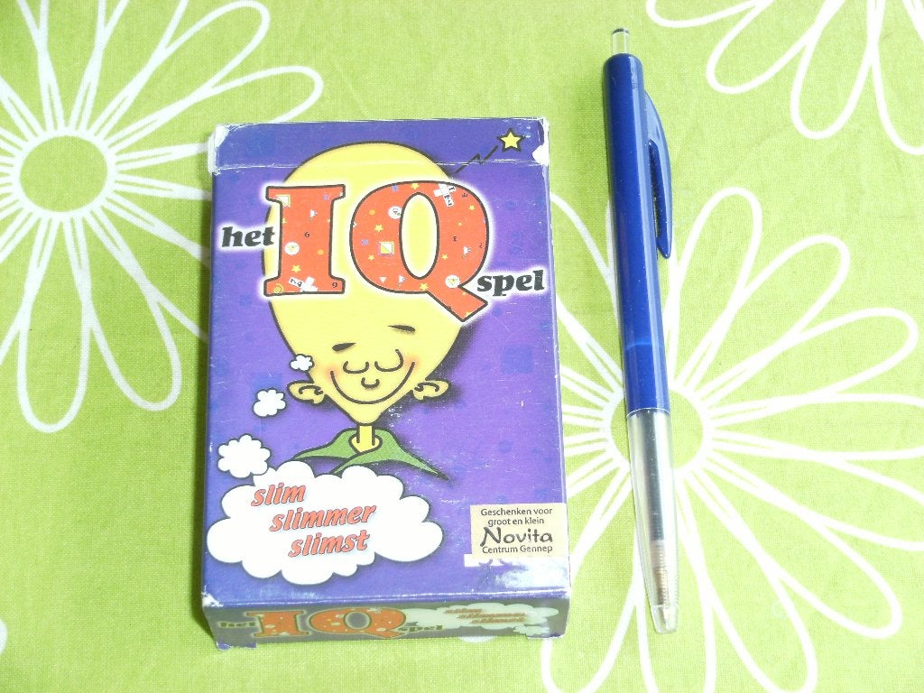 Het IQ spel - Superleuke braintrainer, Vijf spelers of meer, Ophalen of Verzenden, Gebruikt