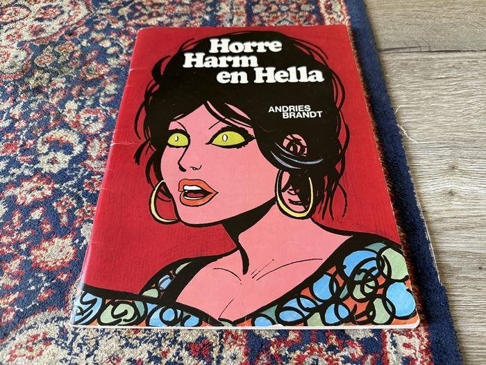 Horre Harm en Hella. Andries Brandt., Eén stripboek, Ophalen of Verzenden, Zo goed als nieuw, Andries Brandt.