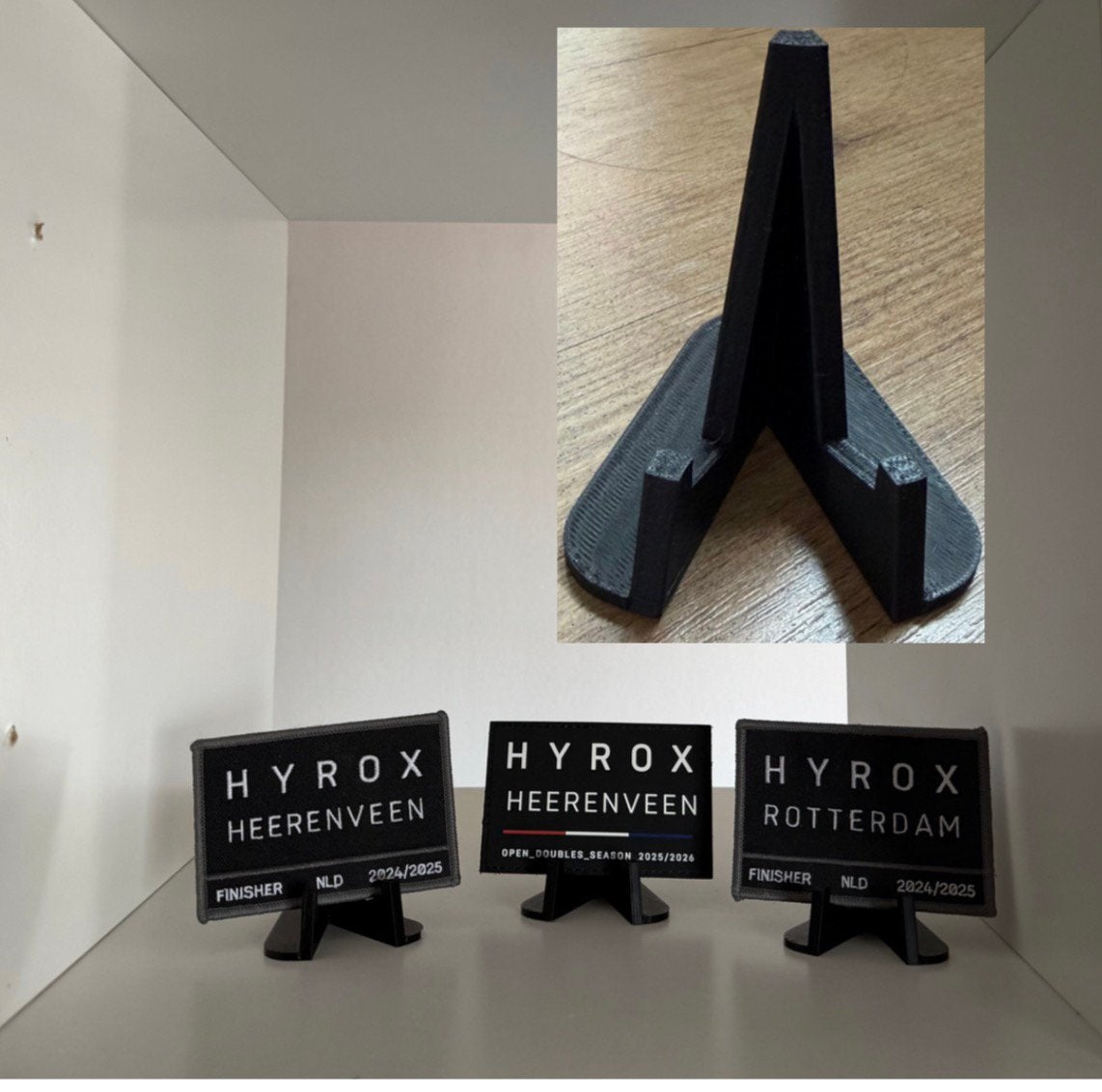 Standaart voor HYROX badge, Ophalen, Nieuw