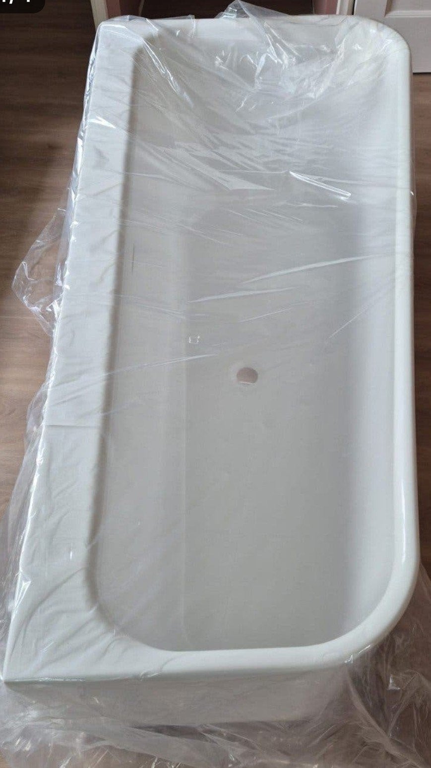 Nieuw in doos: Plieger Kansas Back-to-Wall bad, Ophalen, Overige typen, Nieuw, Minder dan 100 cm