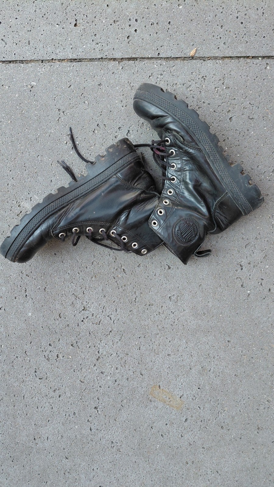 Palladium - maat 40, Kleding | Dames, Schoenen, Gedragen, Lage of Enkellaarzen, Zwart, Verzenden