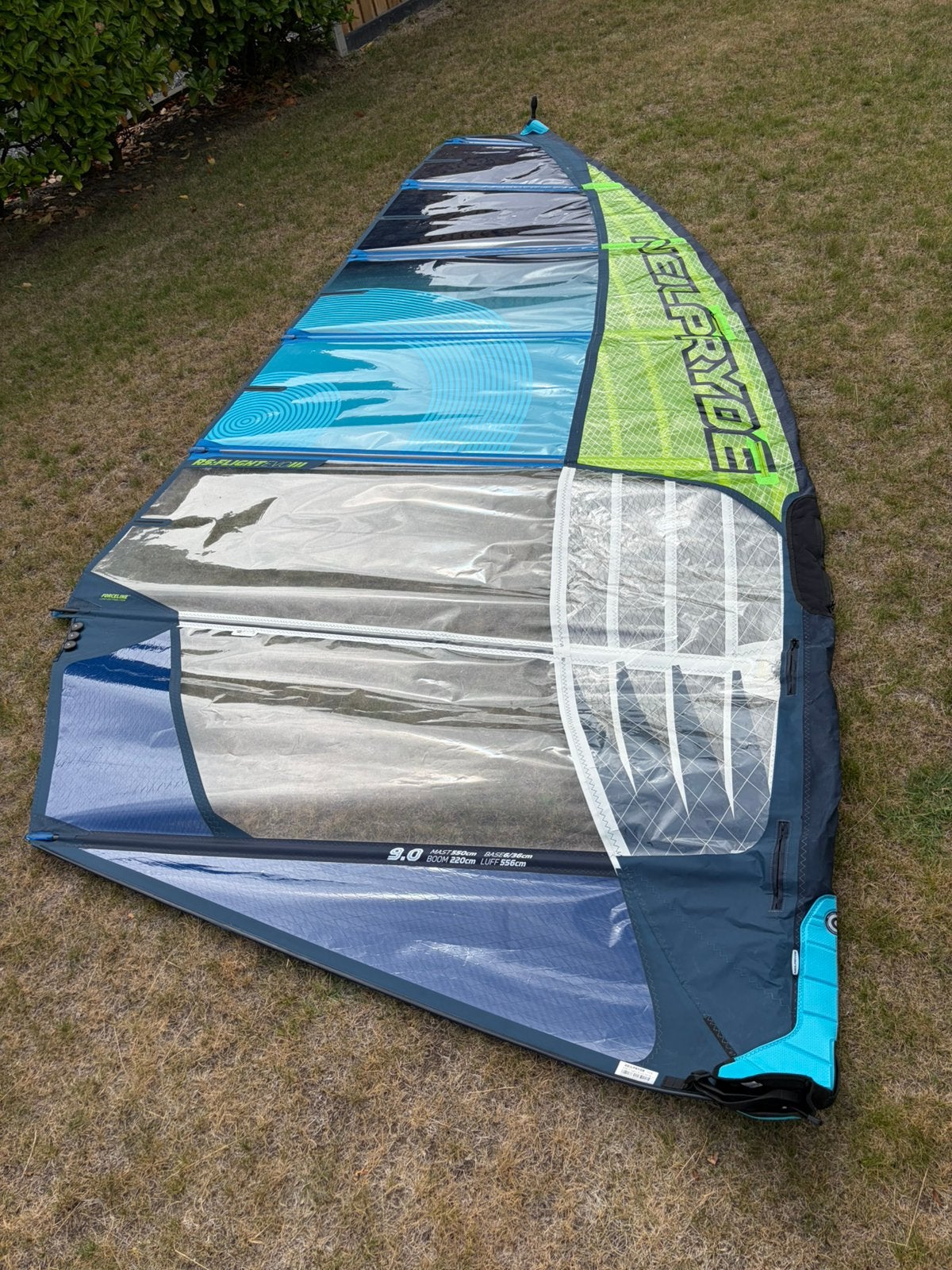 NEILPRYDE EVO III FLIGHT 9.0, Ophalen, Zo goed als nieuw, 8 m² of meer, Neilpryde