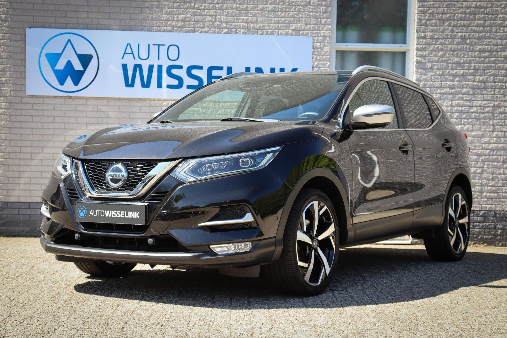Nissan Qashqai 1.3 DIG-T Tekna +, Auto's, Gebruikt, Euro 6, 4 cilinders, 1290 kg