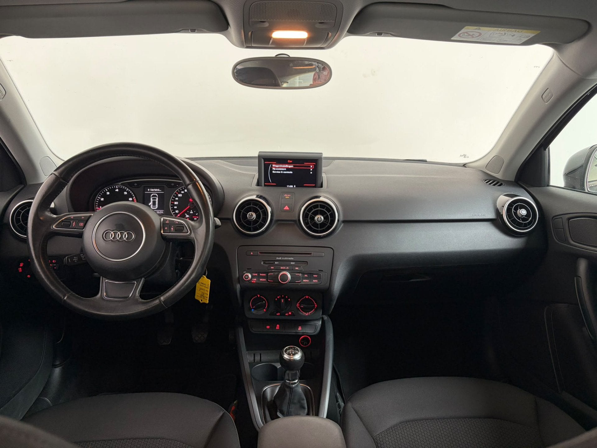 Audi A1 Sportback 1.2 TFSI Admired. S-Line (bj 2014), Voorwielaandrijving, Euro 5, 86 pk, 4 cilinders