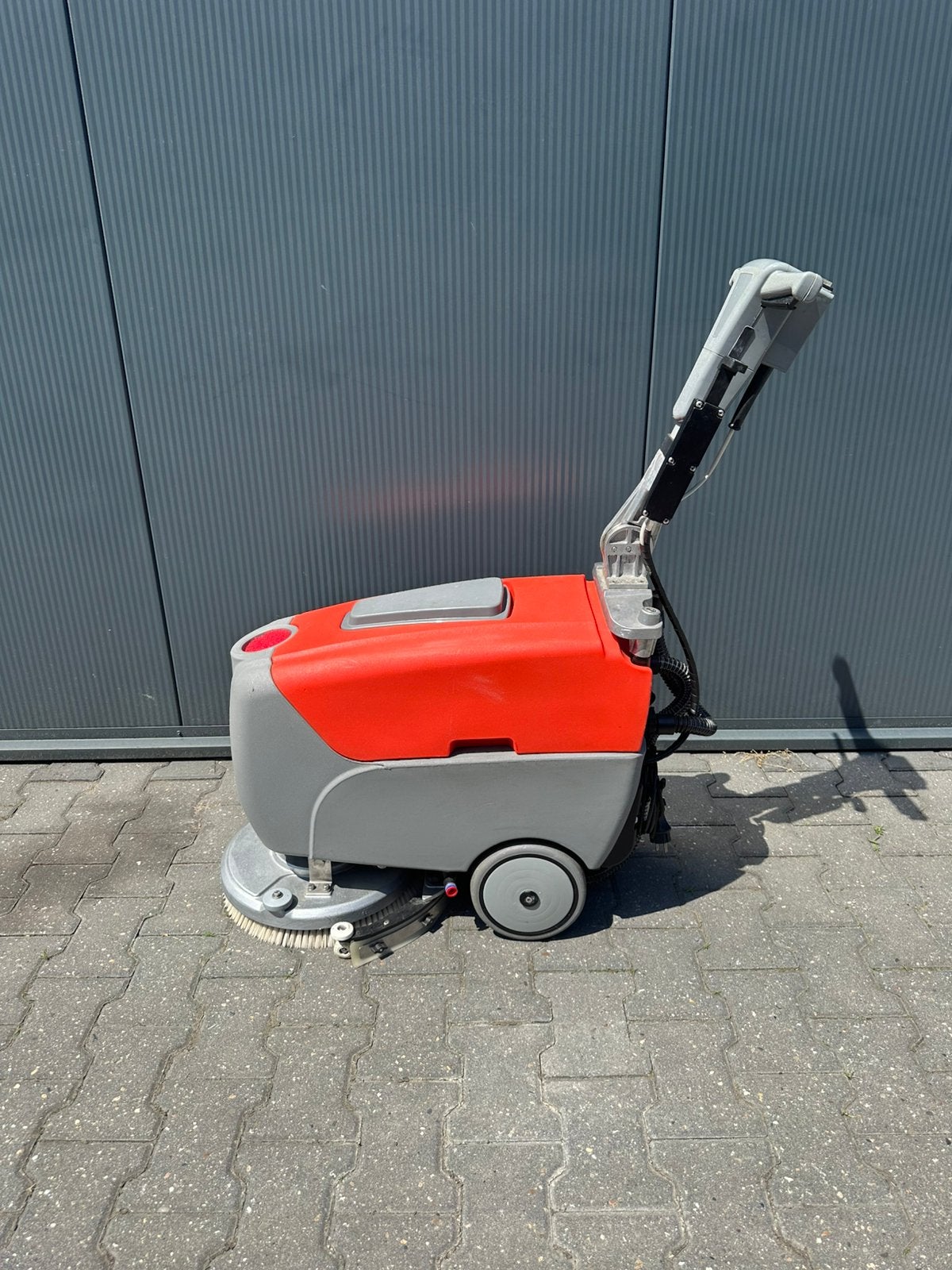 Schrobmachine Hako B12 / Nieuw, Ophalen, Overige typen