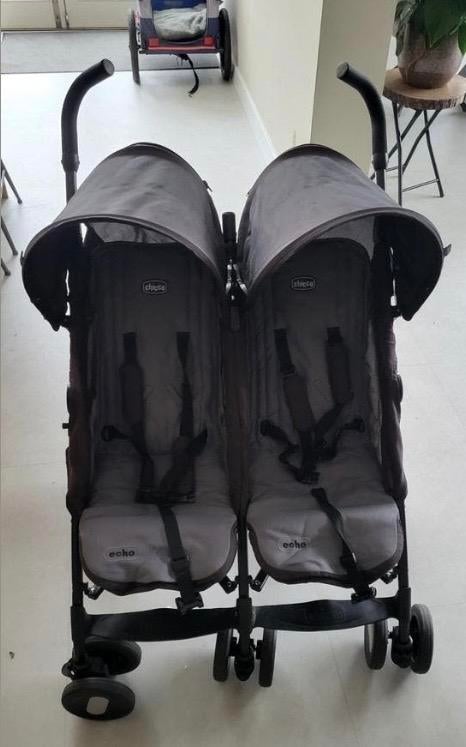 Chicco Echo Duobuggy - Comfortabel en Compact, Kinderen en Baby's, Tweelingen en Meerlingen, Ophalen of Verzenden, Zo goed als nieuw