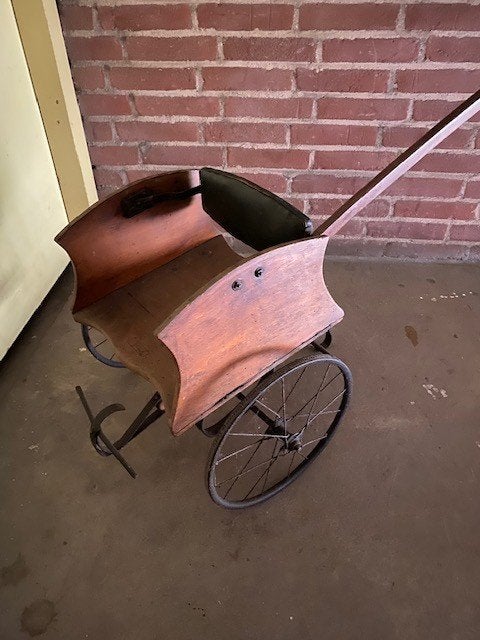 Antieke Torck kinder riksja ., Antiek en Kunst, Ophalen