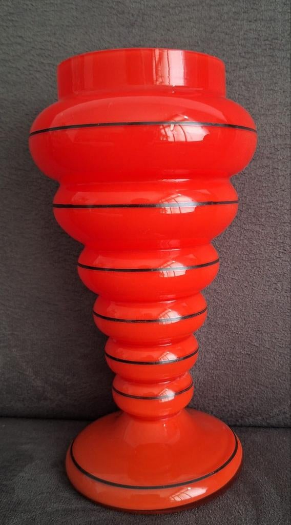 Vintage rood glazen vaas, Ophalen of Verzenden