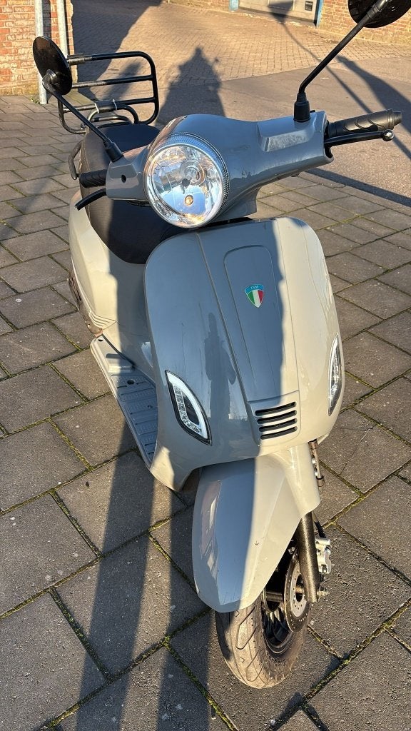 tym scooter te koop, Fietsen en Brommers, Snorfietsen en Snorscooters, Gebruikt, SYM, Ophalen of Verzenden, Benzine