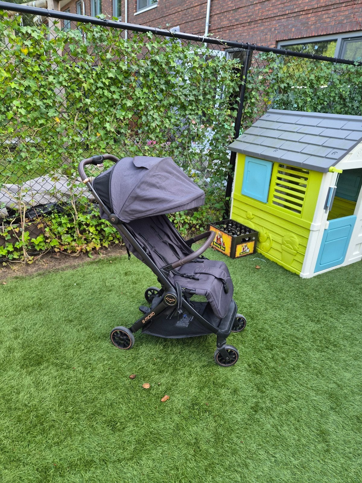 Nette kinderwagen van b-micro, Ophalen, Zo goed als nieuw, Kinderwagen, Overige merken