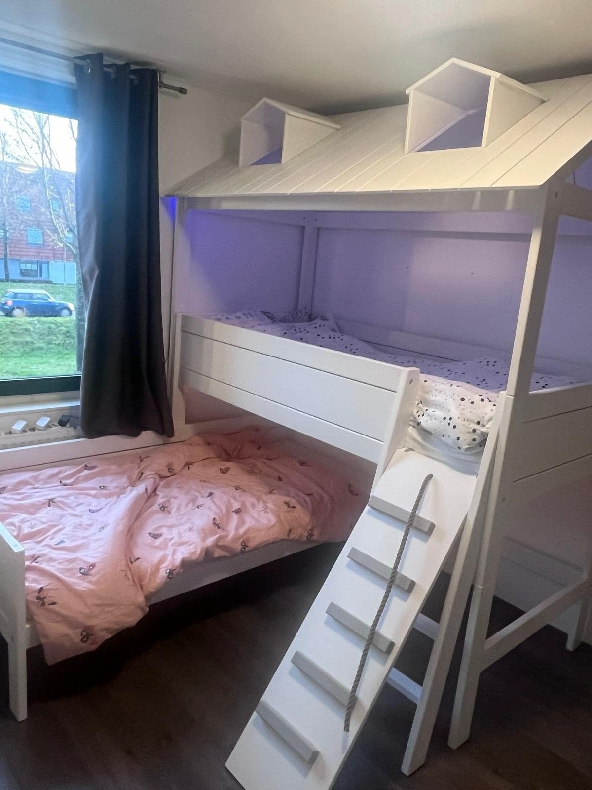 Lifetime Kidsrooms Hoogslaper met huisje (zonder) glijbaan, Ophalen, Eenpersoons, Zo goed als nieuw, 200 cm