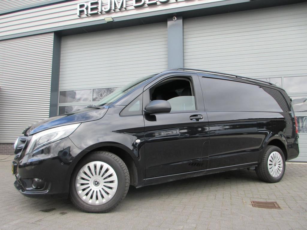 Mercedes-Benz Vito 119cdi Lang Automaat, LED, Camera, Naviga, Auto's, Bestelauto's, Automaat, Achterwielaandrijving, Gebruikt