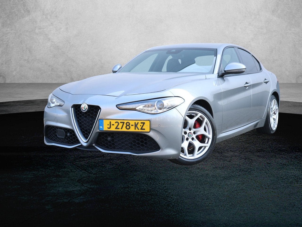 Alfa Romeo Giulia 200pk Super | 1ste eigenaar | Camera | LEE, Auto's, Automaat, Gebruikt, 14 km/l, Sedan