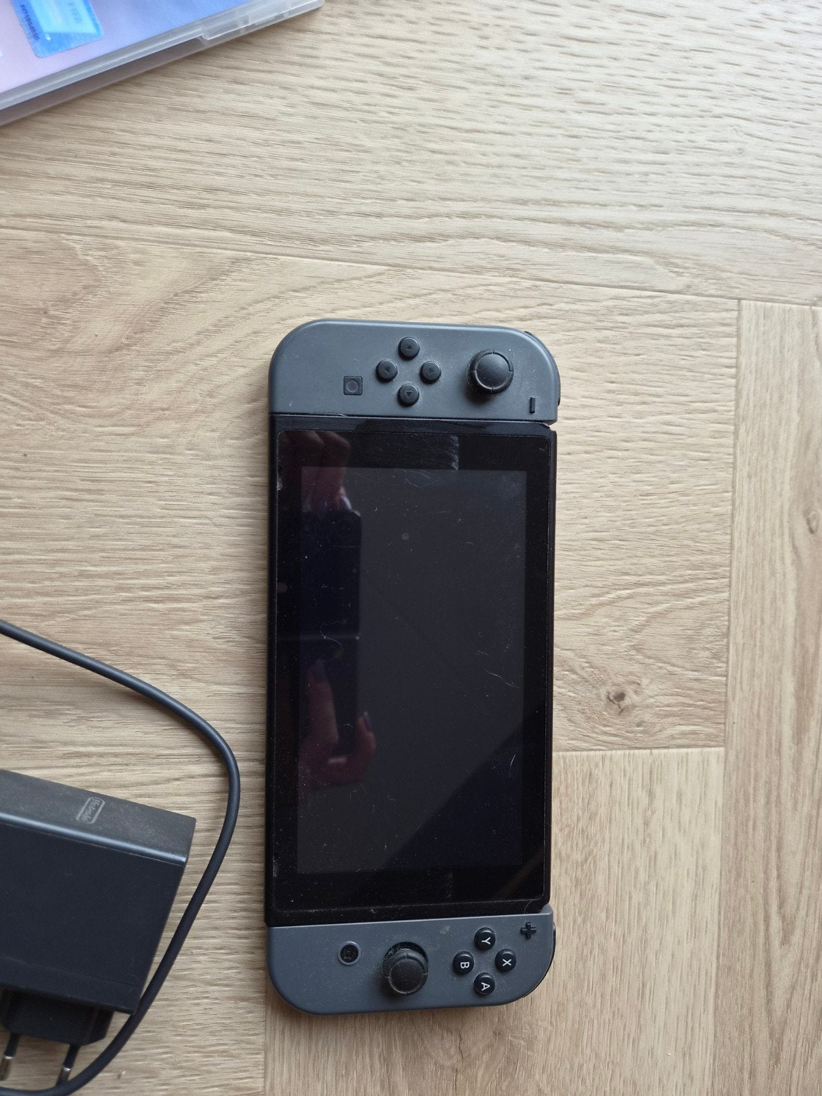 Nintendo Switch met 4 games en oplader, Met 2 controllers, Ophalen of Verzenden, Switch Original, Gebruikt