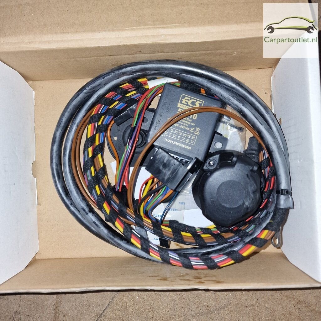 Trekhaak kabelset 13 polig AU040D1 nieuw Audi Q3 2011-2018, -, -, Nieuw, Ophalen of Verzenden