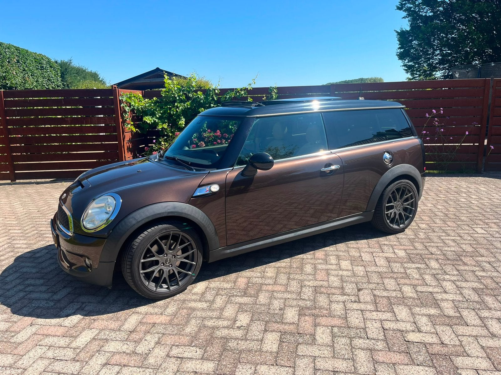 Mini Clubman 1.6 Cooper S AUT 2008 Bruin - Topstaat!, Auto's, 4 cilinders, Bruin, 4 stoelen, Stationwagon