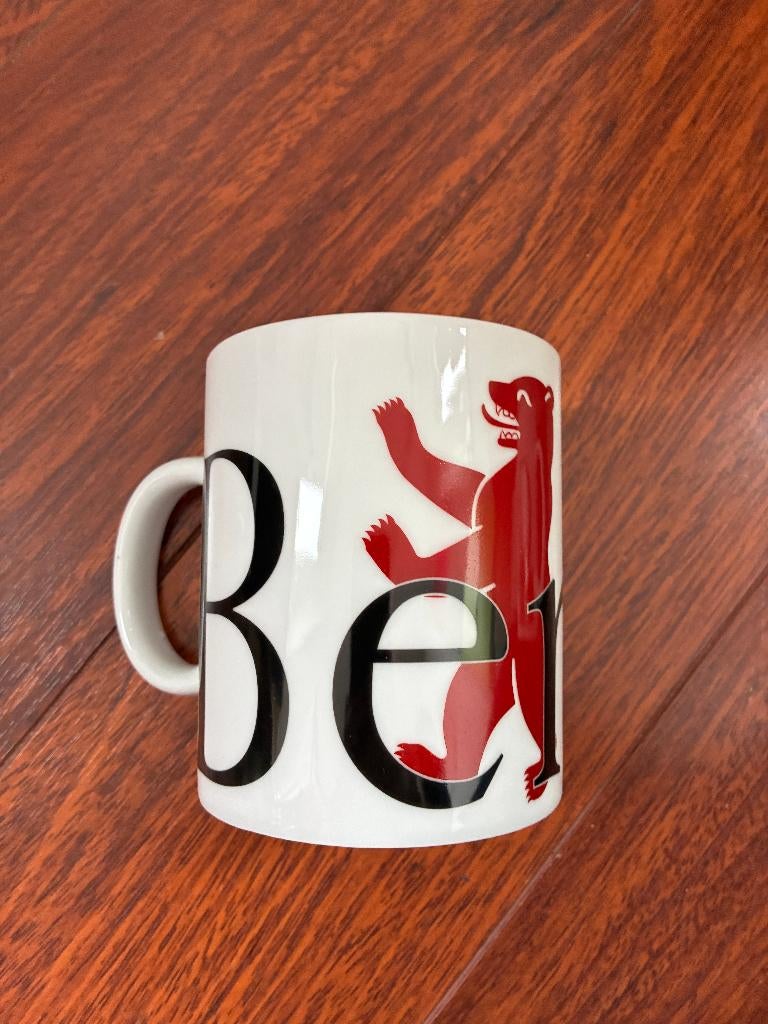 Starbucks City Mug ( 2001 )  Berlijn-Duitsland, Verzamelen, Ophalen of Verzenden, Nieuw, Gebruiksvoorwerp