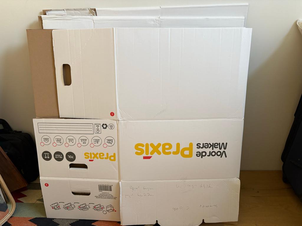 Gratis -  7 Verhuisdozen van Praxis - Diverse formaten, Doe-het-zelf en Verbouw, Kratten en Dozen, Ophalen, 40 tot 60 cm, Opvouwbaar