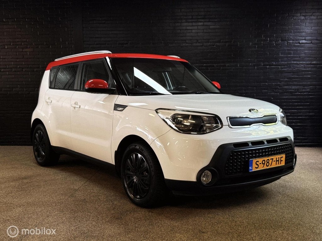 Kia Soul 1.6 Bass TWO TONE AIRCO ELEK PAKKET, Auto's, Kia, Voorwielaandrijving, Euro 5, 15 km/l, Gebruikt
