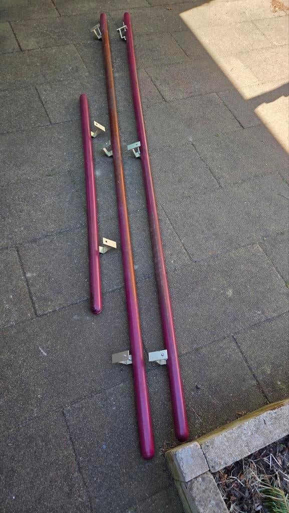 3 Ronde houten trapleuning met montagebeugels, Minder dan 50 cm, Gebruikt, Overige kleuren, 200 cm of meer