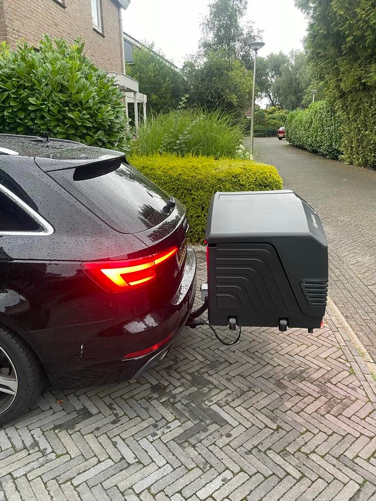 Te huur TowBox V3 trekhaakkoffer - Extra bagageruimte, Auto diversen, Ophalen, Zo goed als nieuw