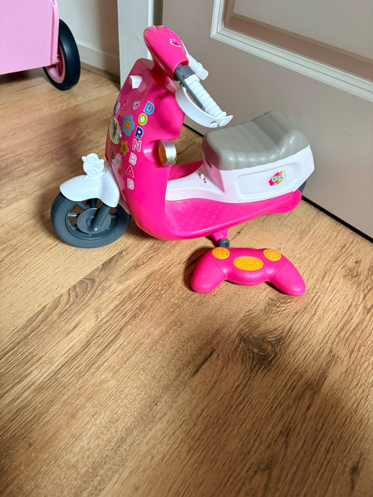 Baby Born scooter, Kinderen en Baby's, Ophalen of Verzenden, Gebruikt, Babypop