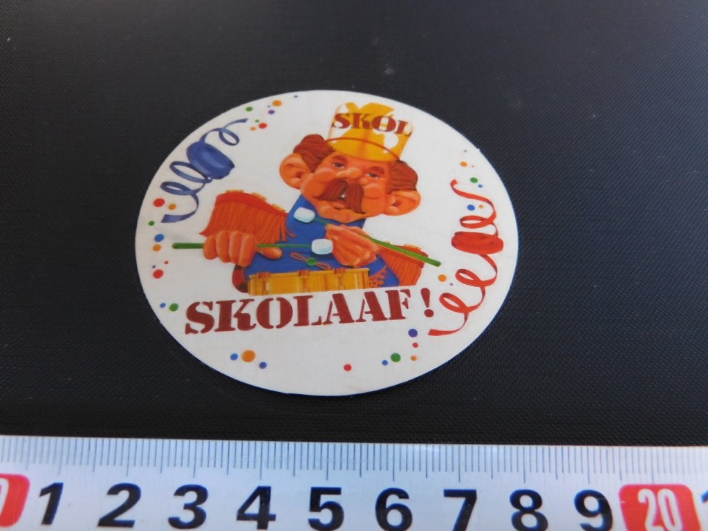 sticker bier SKOL carnaval skolaaf!, Ophalen, Zo goed als nieuw