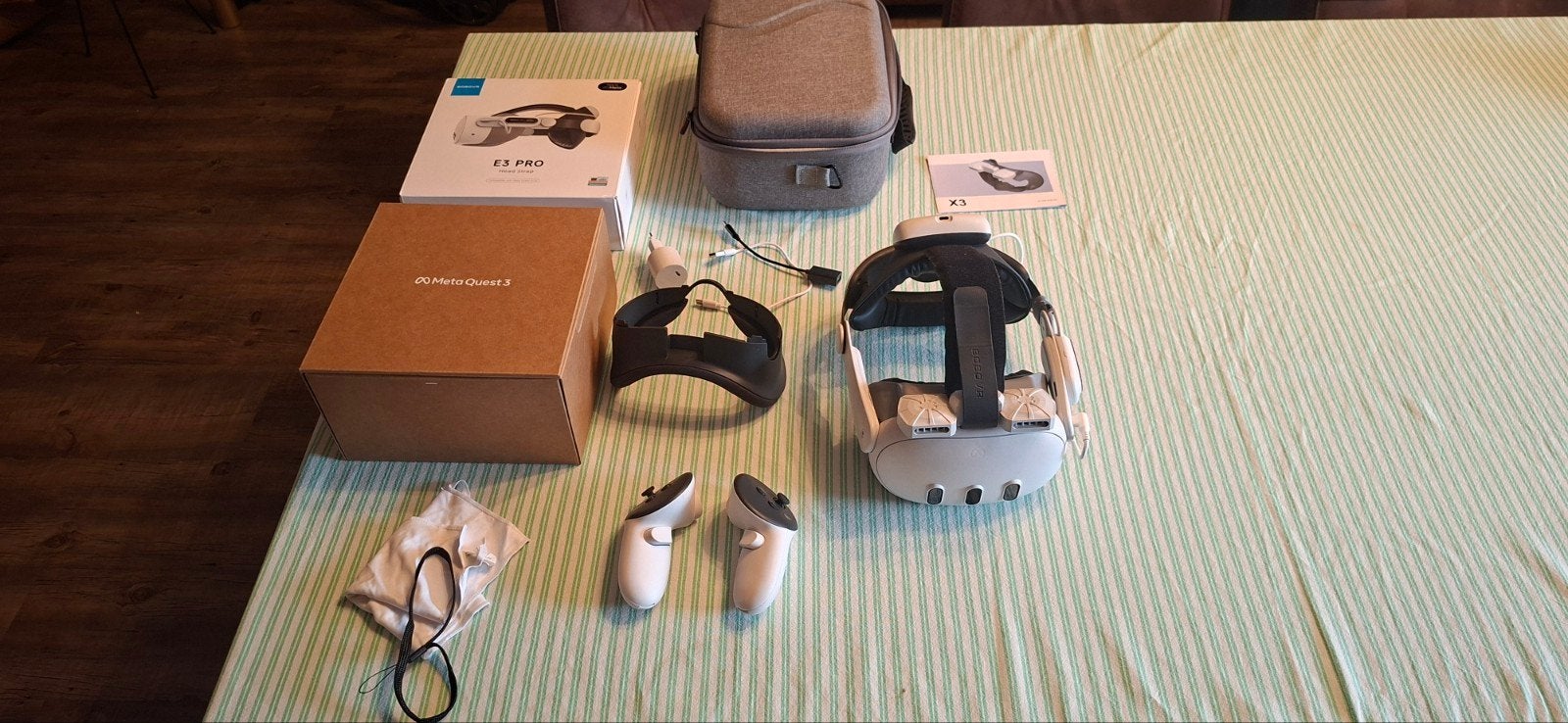 Meta Quest 3 512GB incl. BOBOVR, Garantie & Games, Spelcomputers en Games, Ophalen of Verzenden, Zo goed als nieuw, Overige platformen
