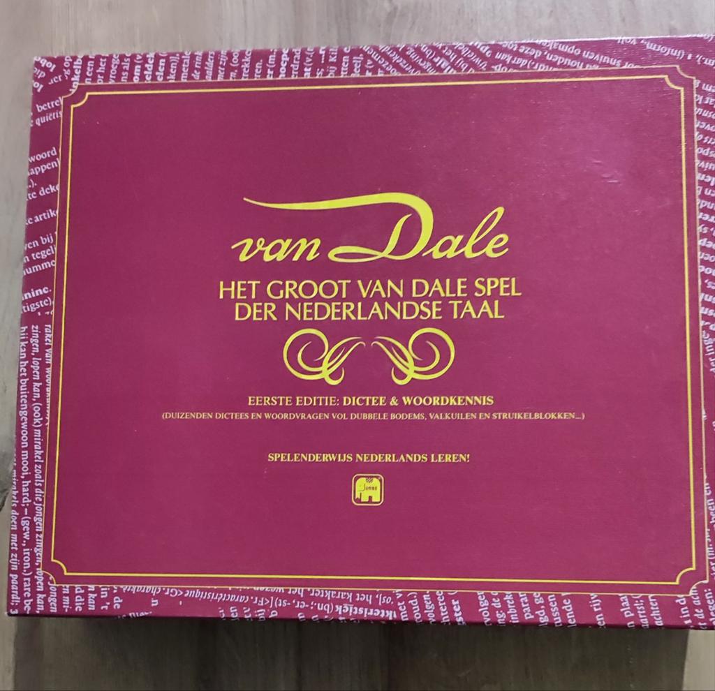Van Dale Het Groot Spel der Nederlandse Taal, Vijf spelers of meer, Ophalen of Verzenden, Zo goed als nieuw, Jumbo
