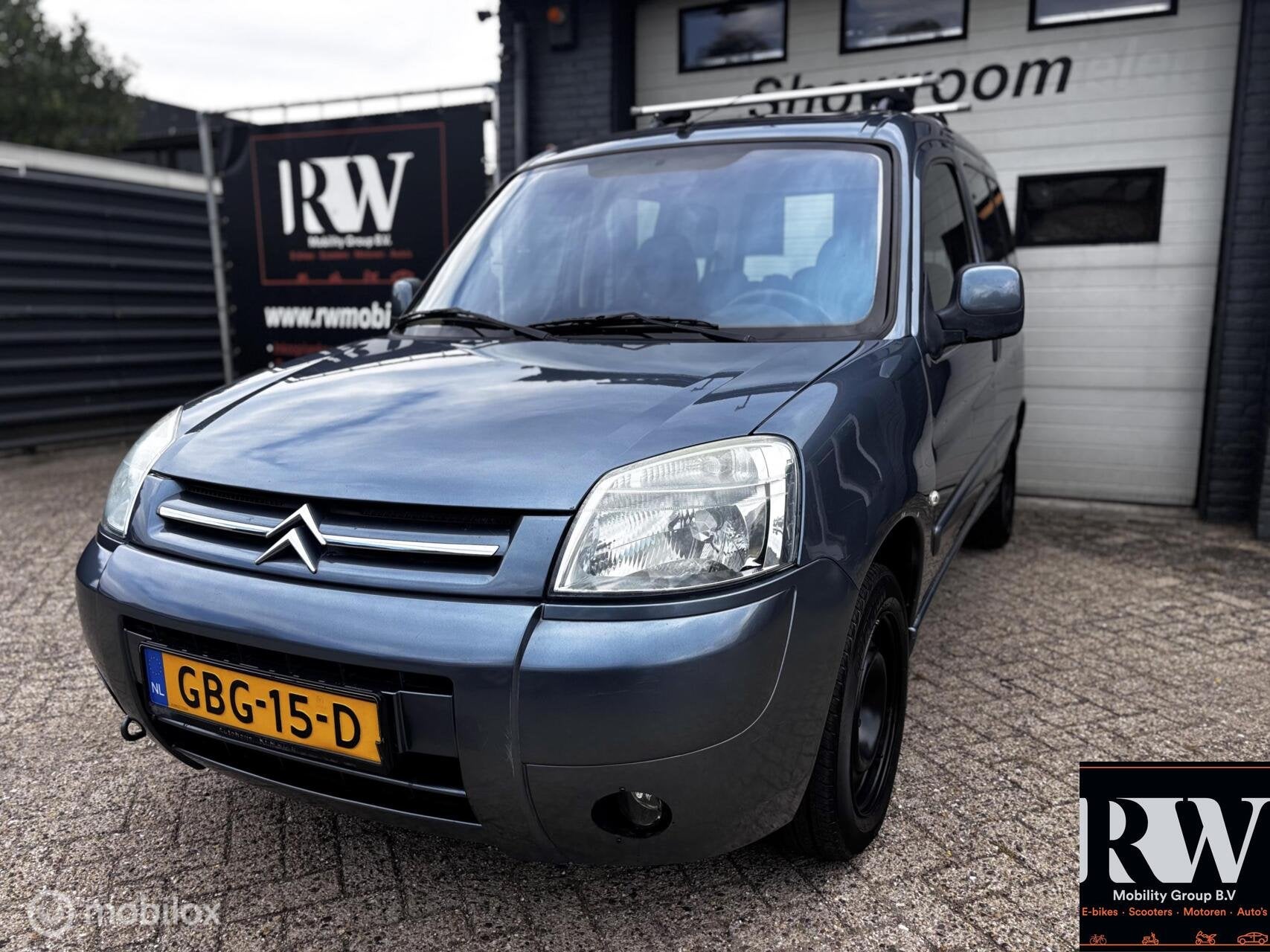 Citroen Berlingo combi 1.6i 16V X-TR A/C*TREKHAAK*NIEUWE APK, Auto's, Stof, Gebruikt, Handgeschakeld, Elektrische ramen