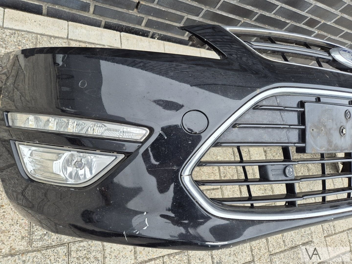 Ford Mondeo 4 2011 - 2015 voorbumper met pdc FACELIFT €250, Auto-onderdelen, Gebruikt, -, Voor, -