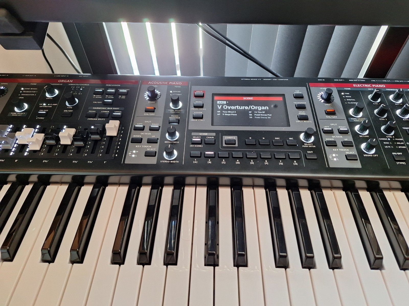t.k. Roland V Stage 76 incl case, Muziek en Instrumenten, Ophalen, 76 toetsen, Roland