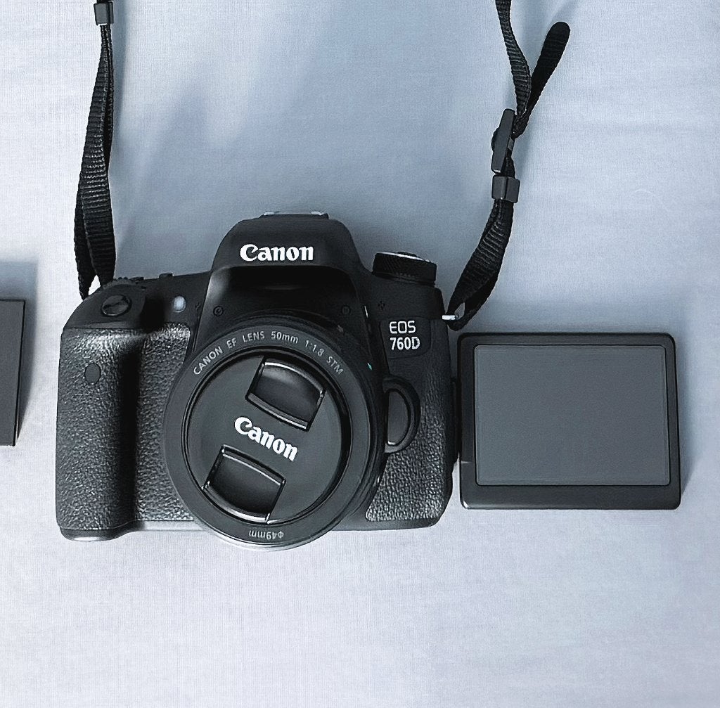 Canon EOS 760D + Canon EF 50mm f/1.8 STM + 2 accu’s + tas, Ophalen, Spiegelreflex, Canon, Zo goed als nieuw