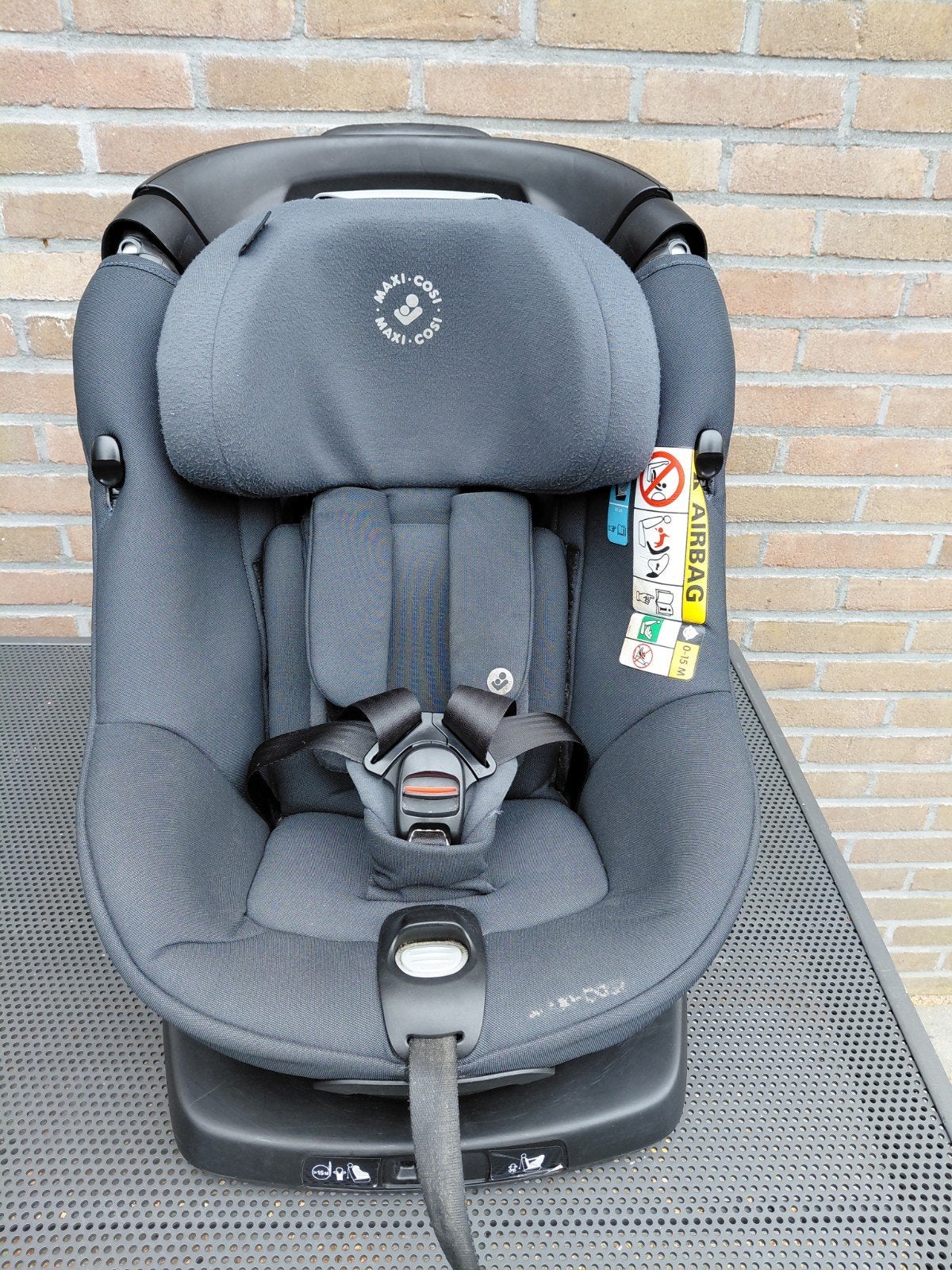 Maxi Cosi AxissFix autostoel - Authentic Graphite
Maxi Cosi, Ophalen, Verstelbare rugleuning, Gebruikt, 9 t/m 18 kg