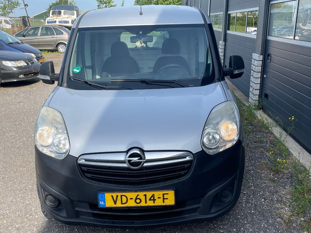 Opel Combo 1.6D 77KW 2013, Auto's, Euro 5, 4 cilinders, Origineel Nederlands, 19 km/l