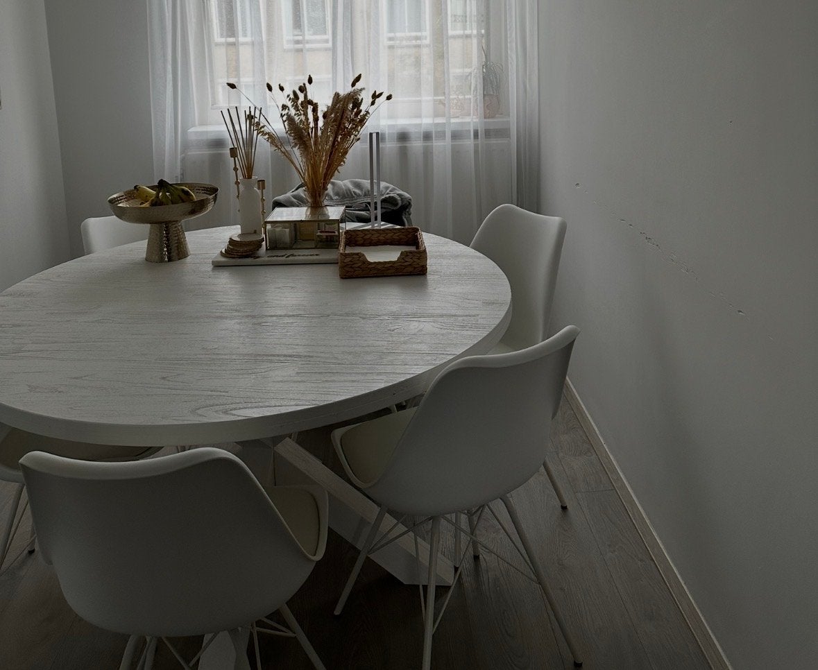 Witte Eettafel met 6 Eames Stoelen, Ophalen, Gebruikt, Wit, Vier