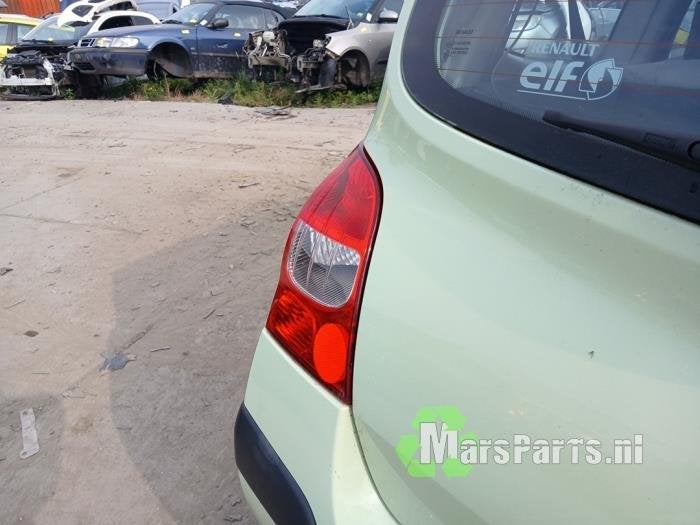 Achterlicht links van een Renault Twingo, Gebruikt, -, Renault, -