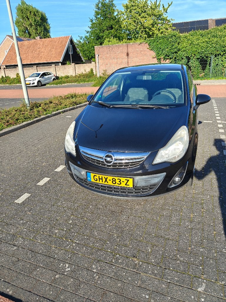 Opel Corsa 1.4 64KW 3D 2011 Zwart, Voorwielaandrijving, 1398 cc, Zwart, Handgeschakeld