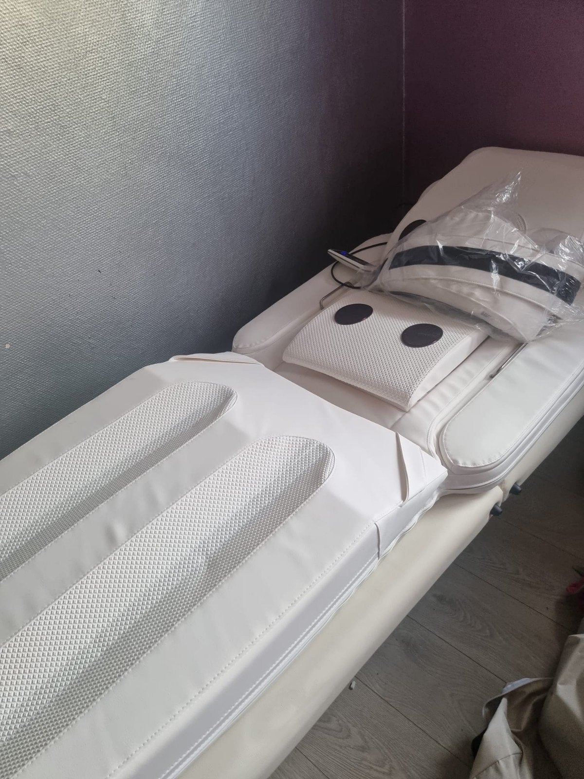 andulatiematras, Ophalen, Zo goed als nieuw, Massagetafel