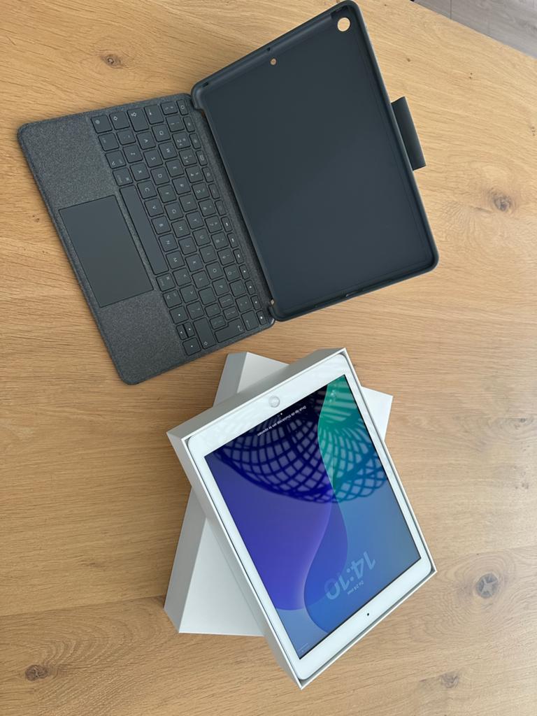 Ipad 8ste generatie met nieuwste software update, 32 GB, Apple iPad, Zo goed als nieuw, Wi-Fi