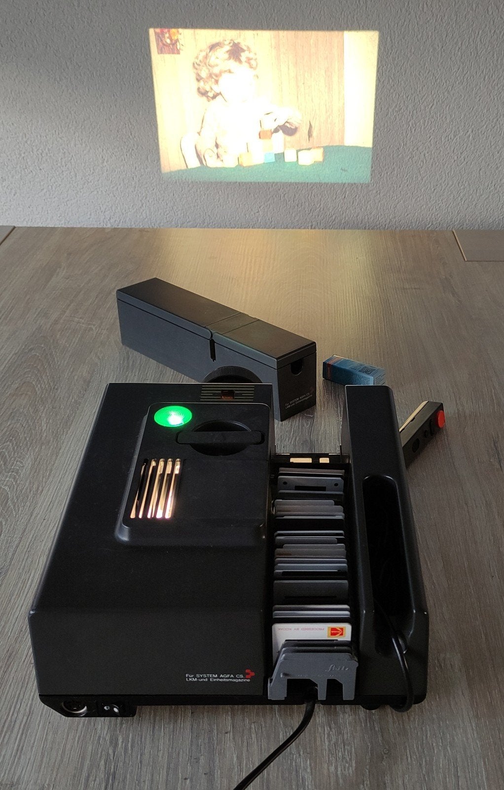 REFLECTA DIAMATOR AF met RESERVELAMP en in DOOS, Ophalen of Verzenden