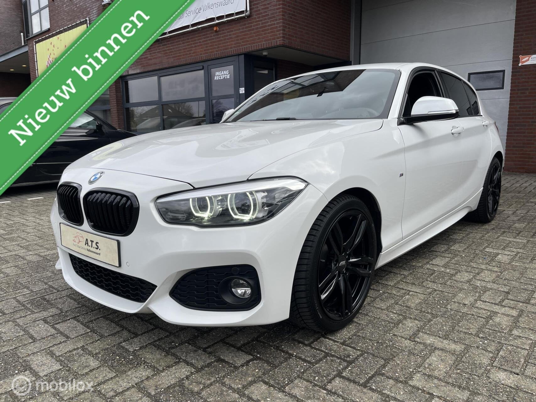 BMW 1-serie LCI 118i M-PAKKET*LED*NAVI*PDC*CRUISE*, Auto's, 1-Serie, Euro 6, Wit, Bedrijf