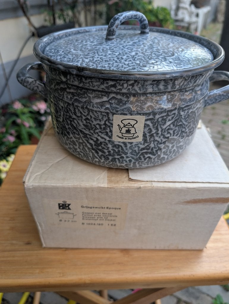 Bk grijsgewolkte emaille pan 20cm, Met deksel, BK, Nieuw, Ophalen of Verzenden