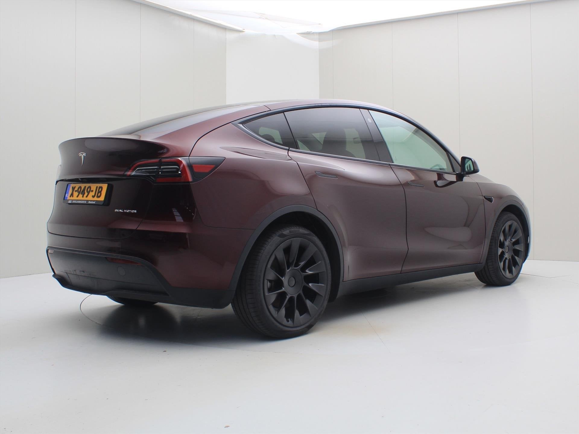 Tesla Model Y Long Range AWD 75kWh 351pk 90.5% SoH [CHERRY R, Auto's, Tesla, Gebruikt, Zwart, Origineel Nederlands, 351 pk