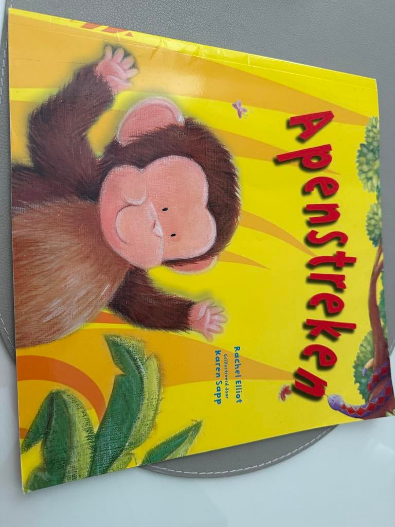 Apenstreken - Leuk kinderboek over apen, Gelezen, Fictie algemeen, Jongen of Meisje, Ophalen of Verzenden