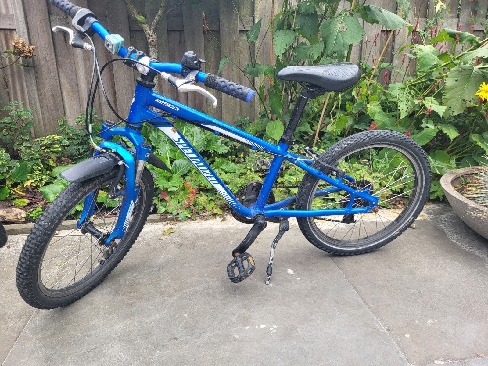 Specialized Hotrock kinderfiets 20 inch, Fietsen en Brommers, Gebruikt, Velgrem, Versnellingen, Minder dan 49 cm